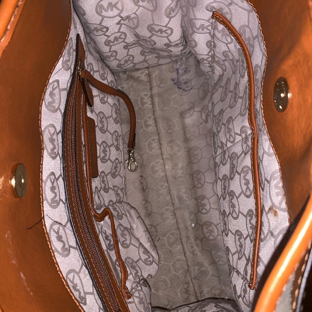 Michael Kors Purse - Picture 3 of 3
